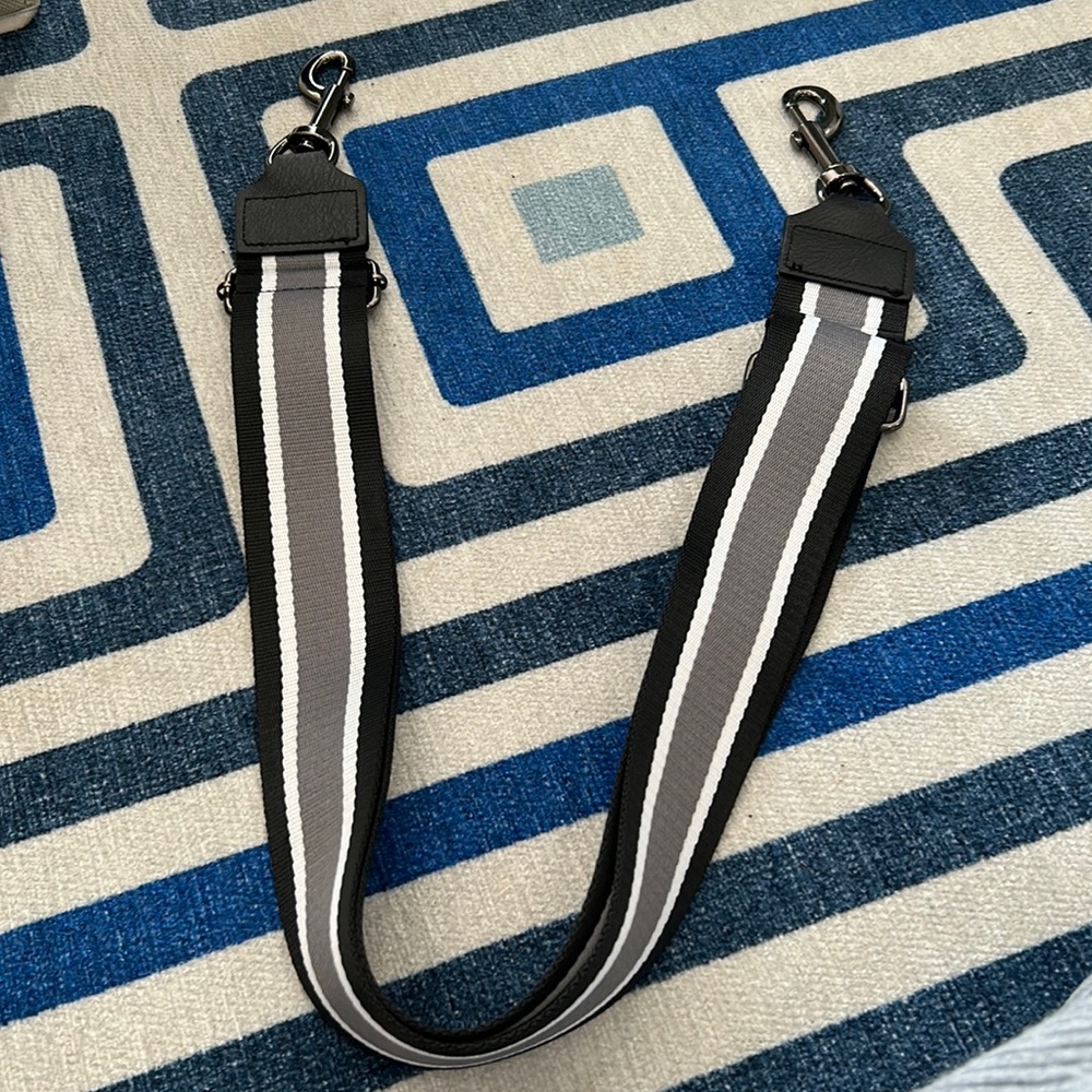 Ahdorned interchangeable bag strap in black/white